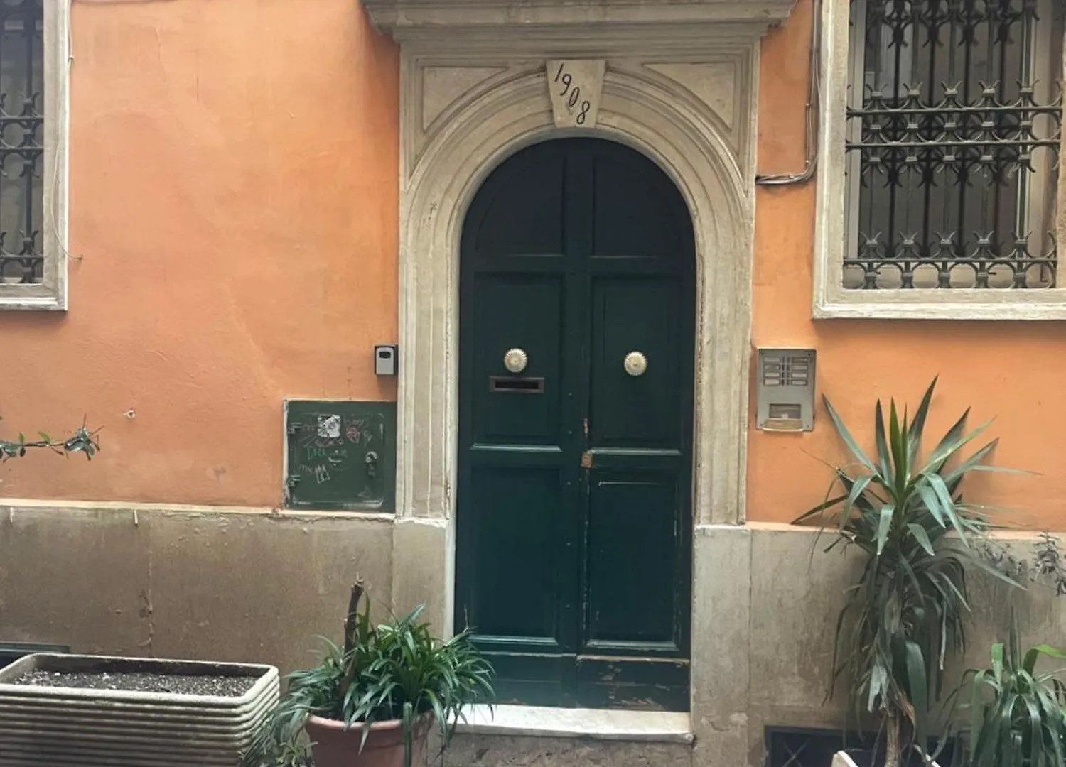 Romantic Navona Apartment